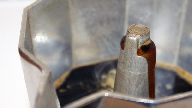 How to Use a Moka Pot | Barista Coffee