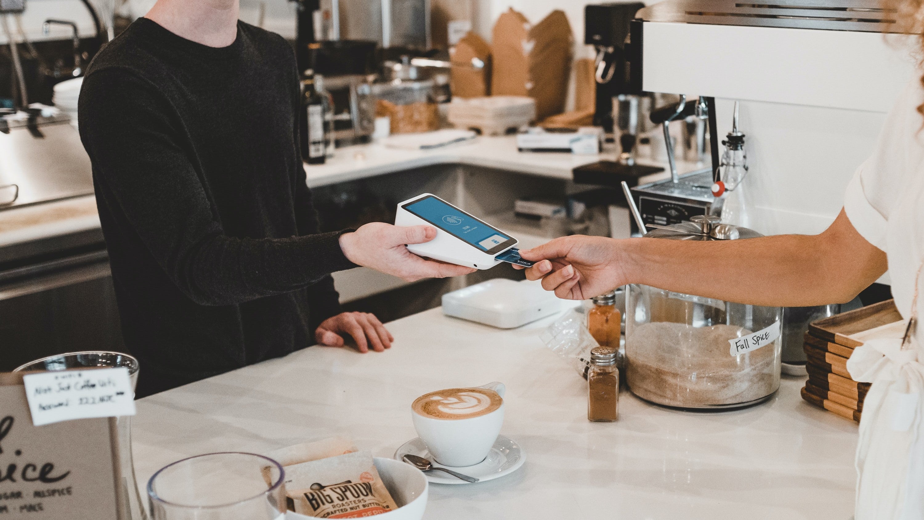 Acheter local : plus qu’un geste à la mode - Café Barista