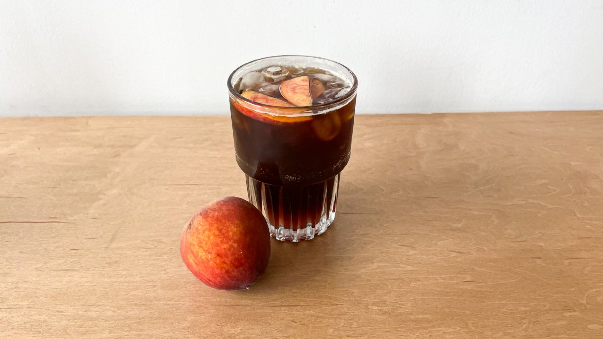 Recette de cold brew fizz à la pêche - Café Barista