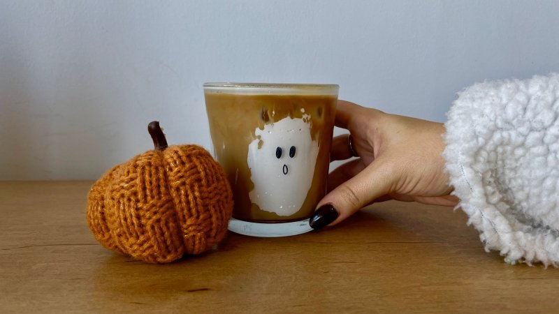 Recette de latte glacé aux petits fantômes - Café Barista