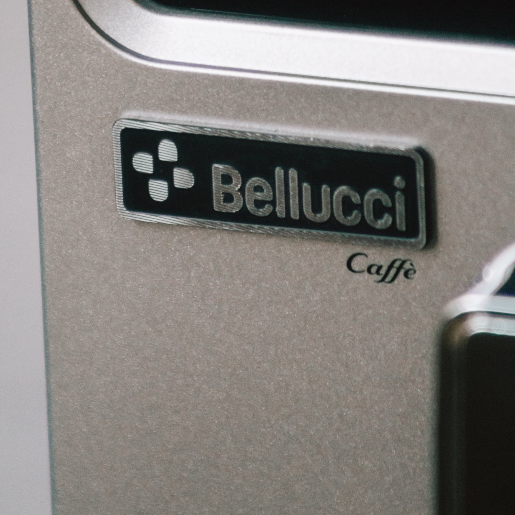 bellucci slim caffee logo espresso machine